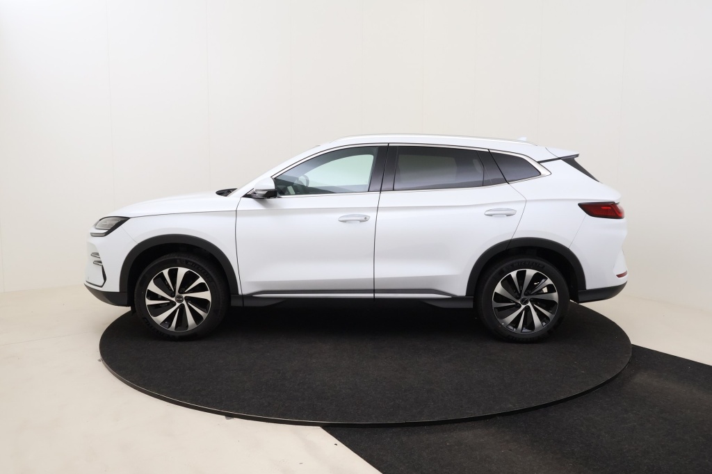 BYD Seal U Comfort 71,8 kWh 217 hp - ref: 7-58840 - Photo 9