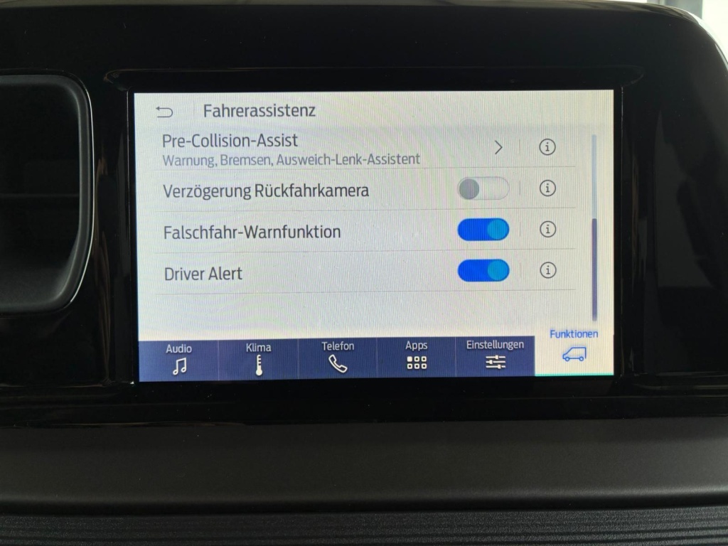 FORD Tourneo Ford Titanium 1,0 Ecoboost AT - ref: 7-59042 - Photo 17