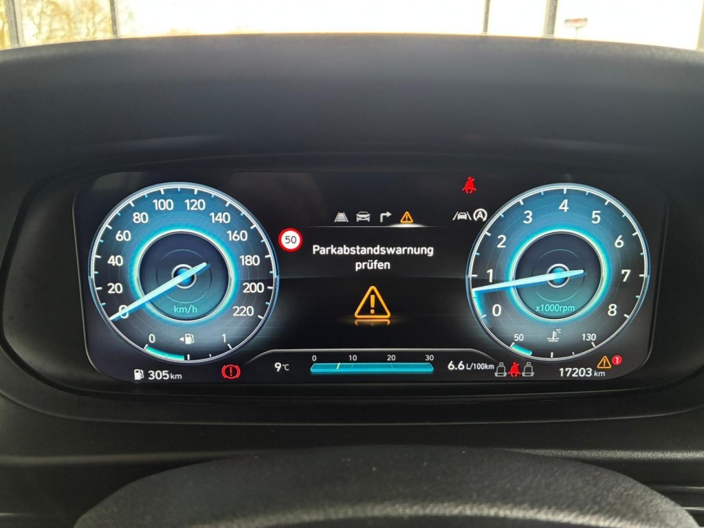 HYUNDAI Bayon Comfort 1.2 GDI 79 PS 5MT - ref: 7-59130 - Photo 16