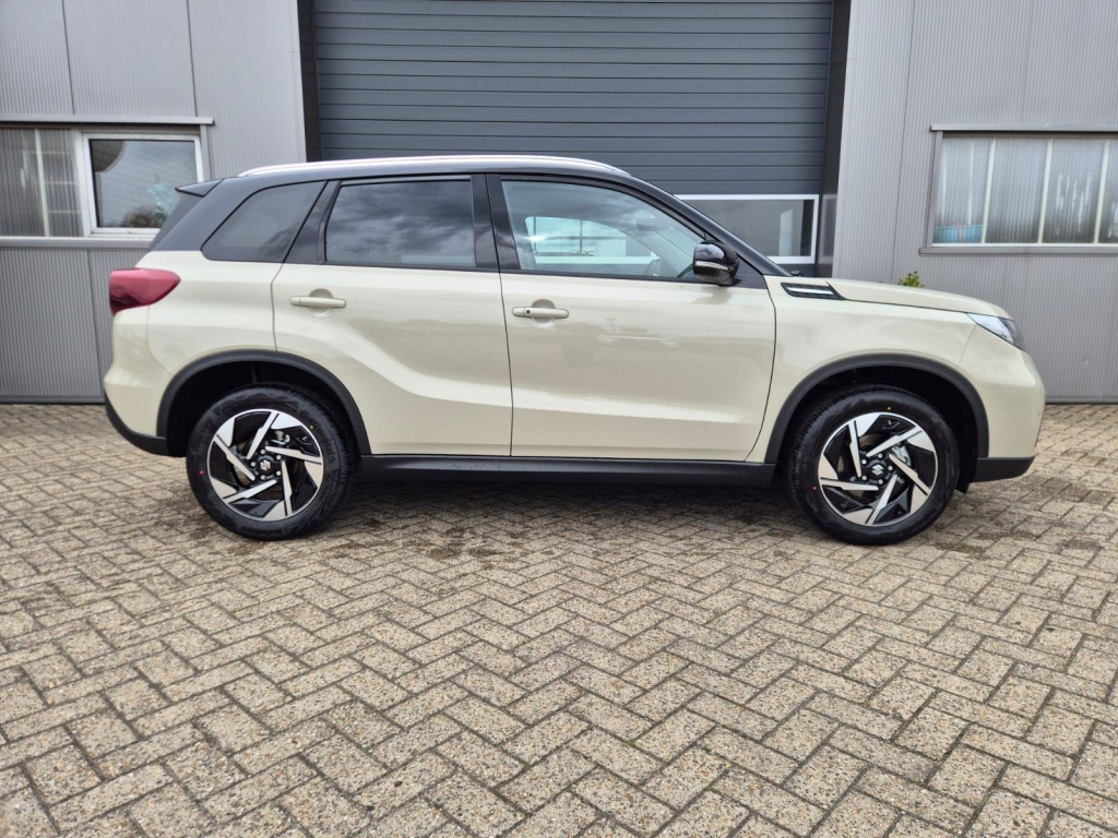 SUZUKI Vitara Comfort+ 1.4 Gasoline 110hp 4x4 - ref: 7-59282 - Photo 6