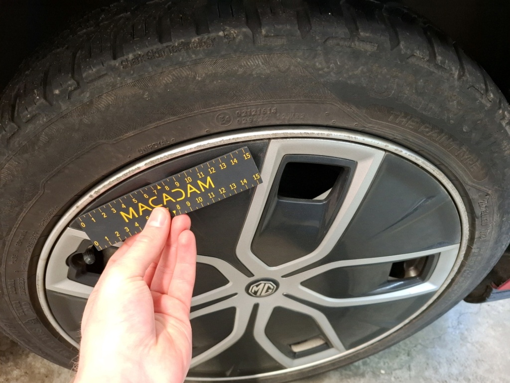 MG MG4 Trophy Ext Range 77 kWh 245 hp - ref: 7-59482 - Photo 13