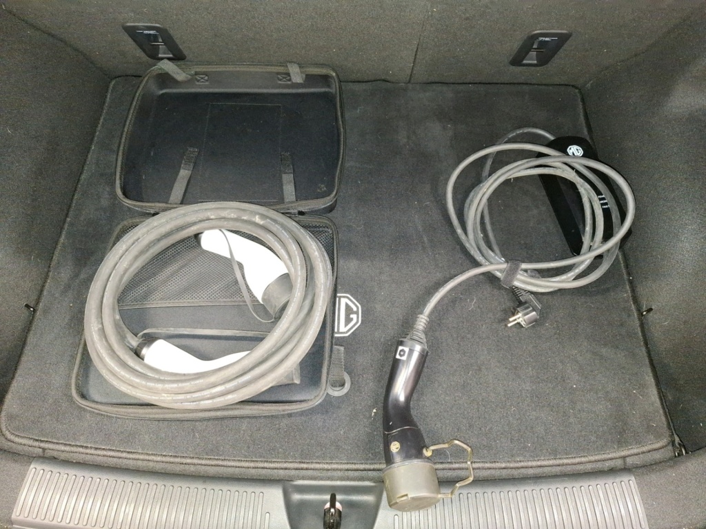 MG MG4 Trophy Ext Range 77 kWh 245 hp - ref: 7-59482 - Photo 8