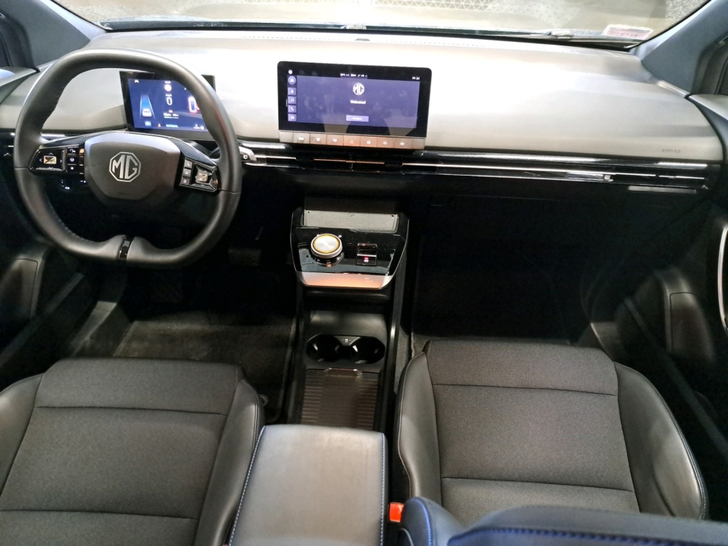 MG MG4 Trophy Ext Range 77 kWh 245 hp - ref: 7-59486 - Photo 4