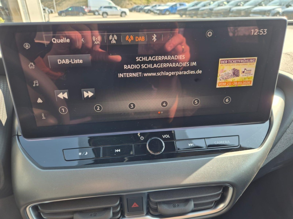 NISSAN Juke 1.0 Gasoline 114hp - ref: 7-59819 - Photo 20