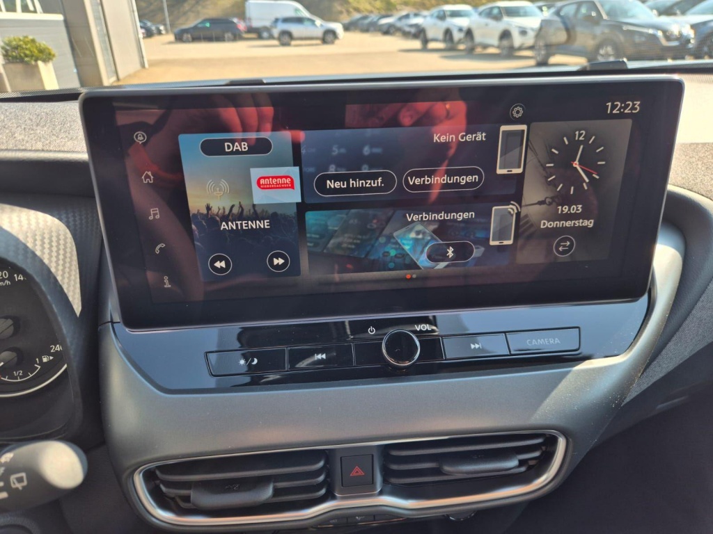 NISSAN Juke 1.0 Gasoline 114hp - ref: 7-59826 - Photo 19