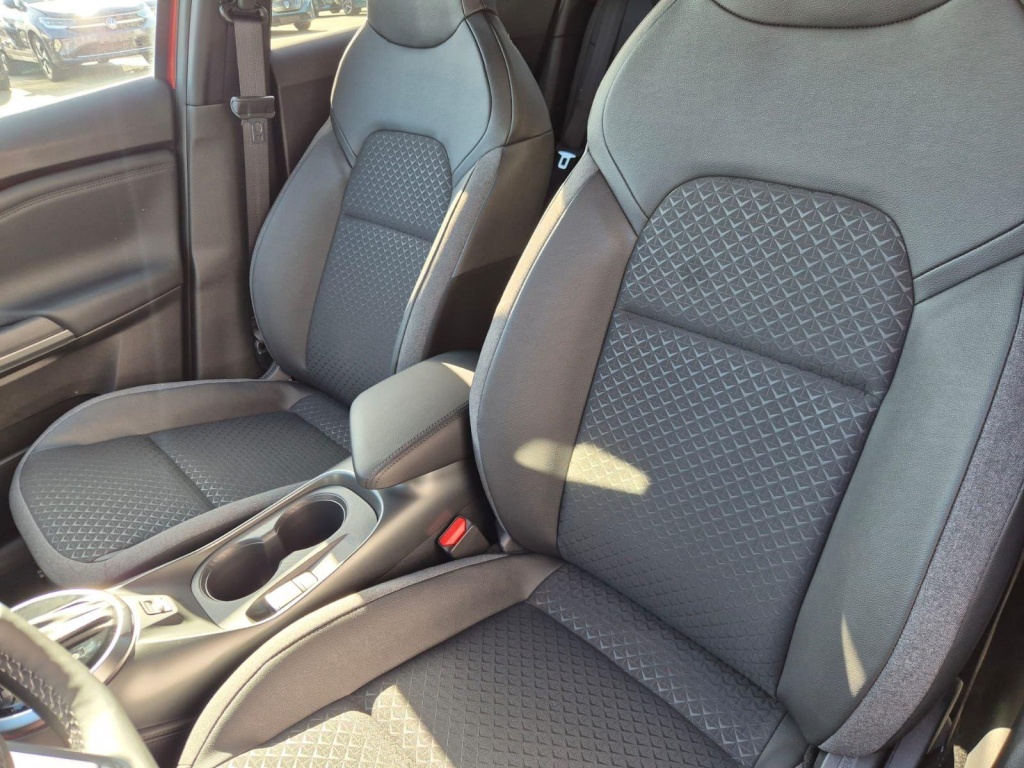 NISSAN Juke 1.0 Gasoline 114hp - ref: 7-59972 - Photo 12