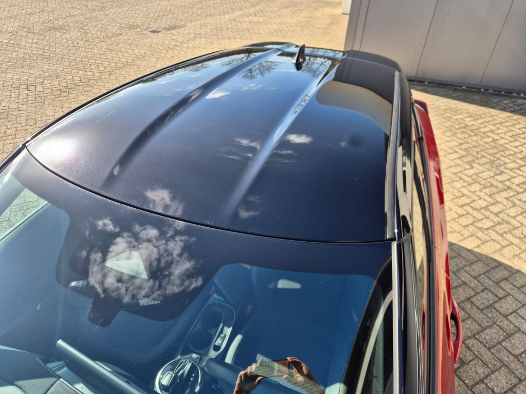 NISSAN Juke 1.0 Gasoline 114hp - ref: 7-59972 - Photo 9