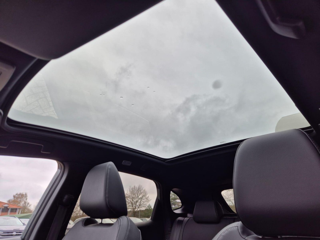 NISSAN Qashqai 1.3 Gasoline 158hp - ref: 7-60010 - Photo 10