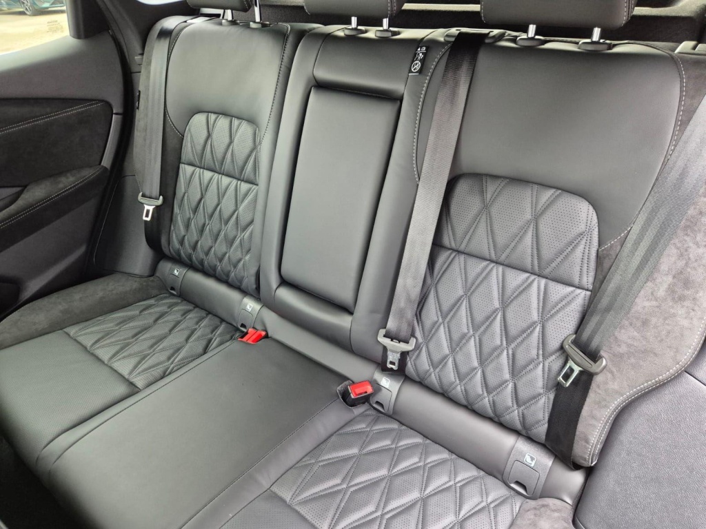 NISSAN Qashqai 1.3 Gasoline 158hp - ref: 7-60011 - Photo 16