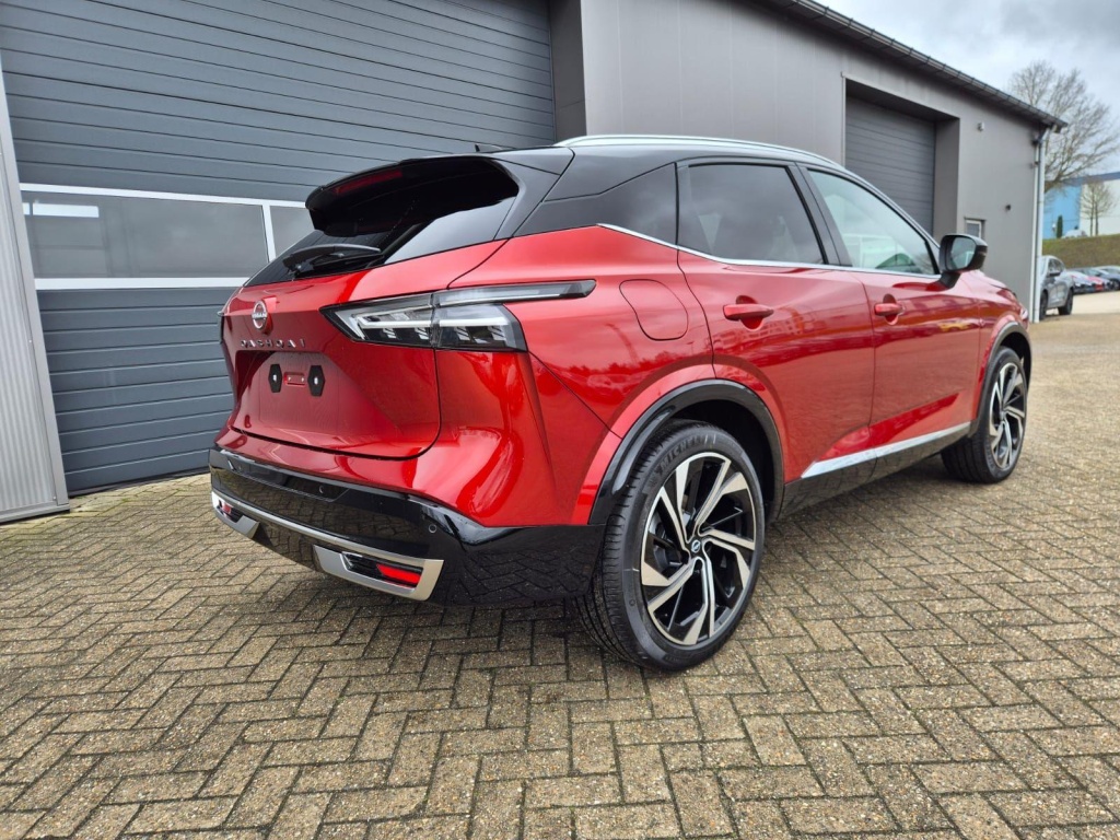 NISSAN Qashqai 1.3 Gasoline 158hp - ref: 7-60012 - Photo 3