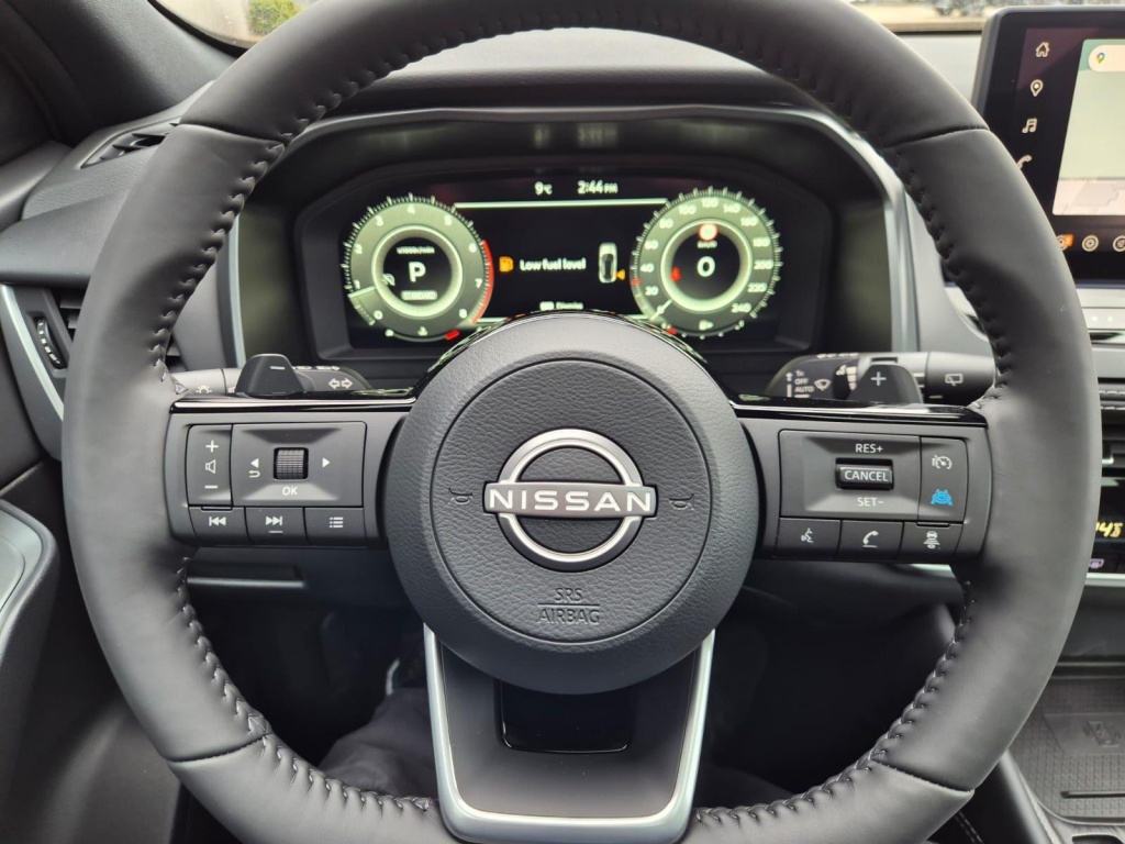 NISSAN Qashqai 1.3 Gasoline 158hp - ref: 7-60015 - Photo 19