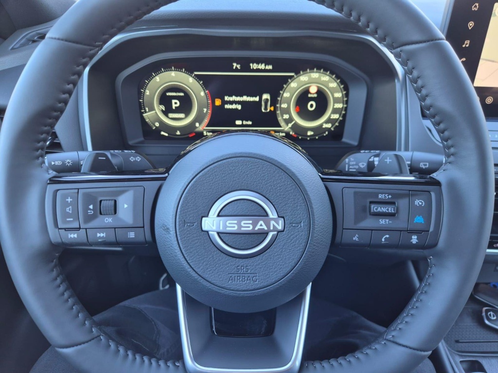 NISSAN Qashqai 1.3 Gasoline 158hp - ref: 7-60016 - Photo 19