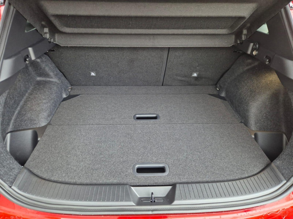 NISSAN Qashqai 1.3 Gasoline 158hp - ref: 7-60017 - Photo 11