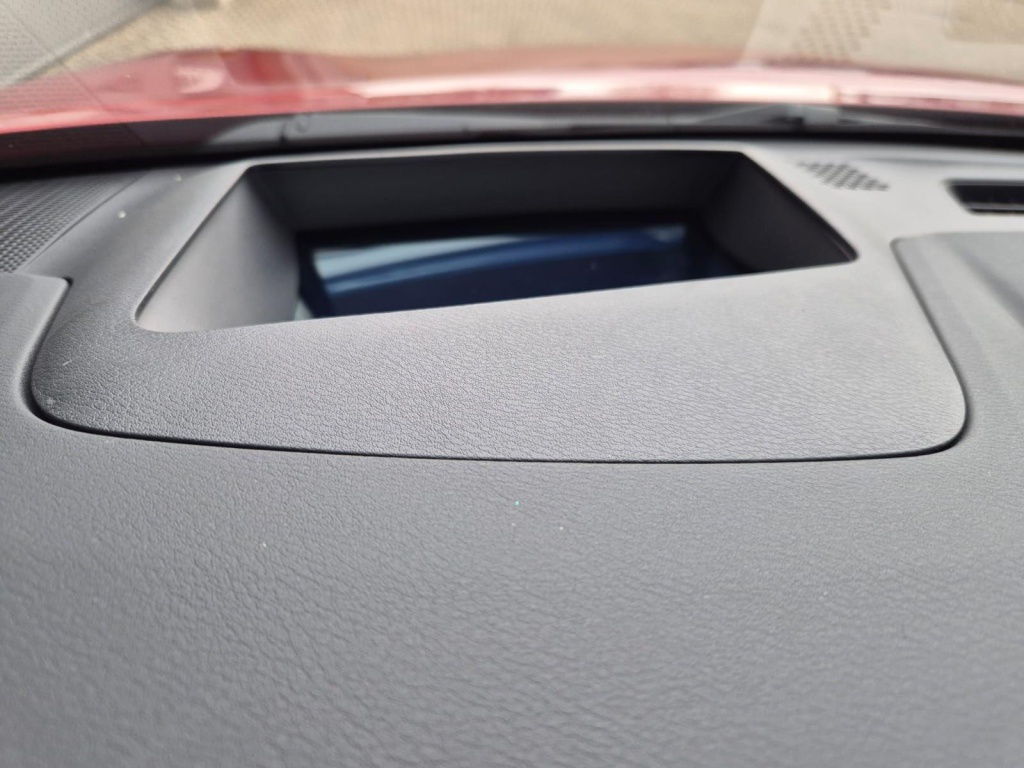 NISSAN Qashqai 1.3 Gasoline 158hp - ref: 7-60017 - Photo 20