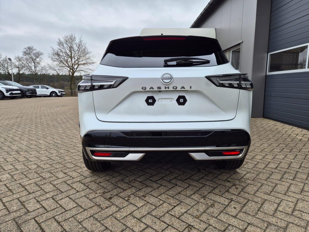 NISSAN Qashqai 1.3 Gasoline 158hp - ref: 7-60019 - Photo 4