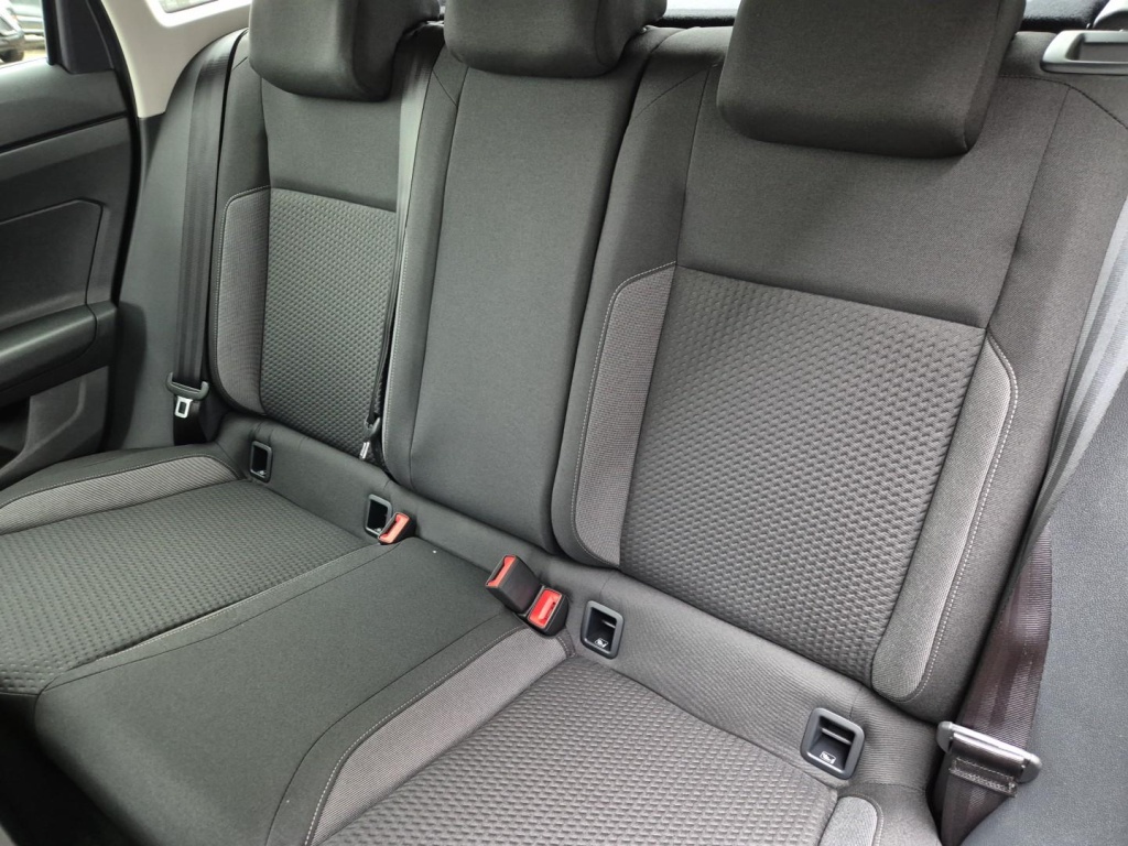 VOLKSWAGEN Taigo 1.0 TSI - ref: 7-60022 - Photo 11