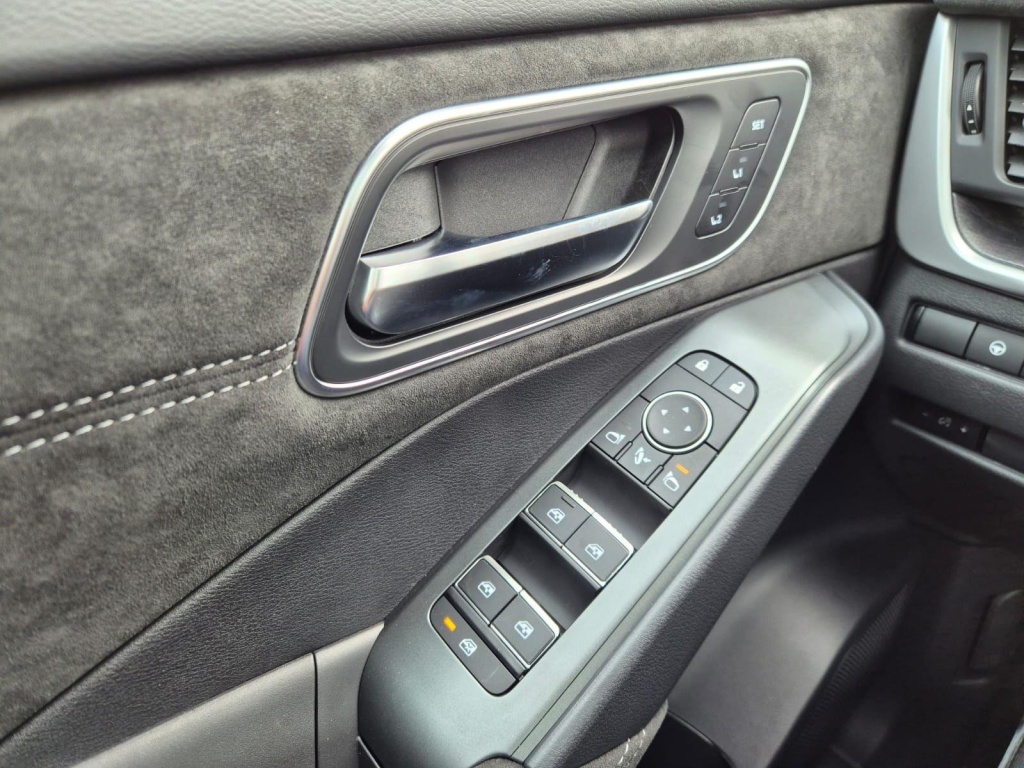 NISSAN Qashqai 1.3 Gasoline 158hp - ref: 7-60025 - Photo 18