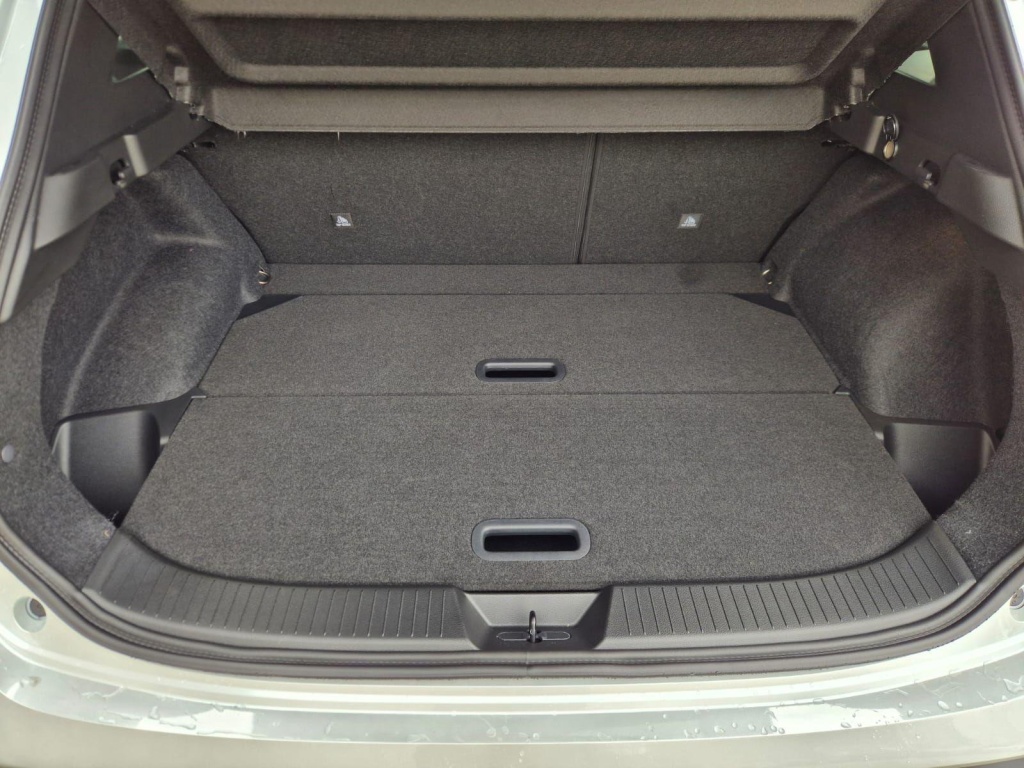 NISSAN Qashqai 1.3 Gasoline 140hp - ref: 7-60026 - Photo 11