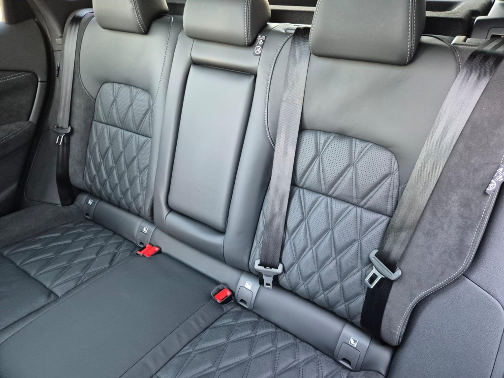 NISSAN Qashqai 1.3 Gasoline 158hp - ref: 7-60027 - Photo 15