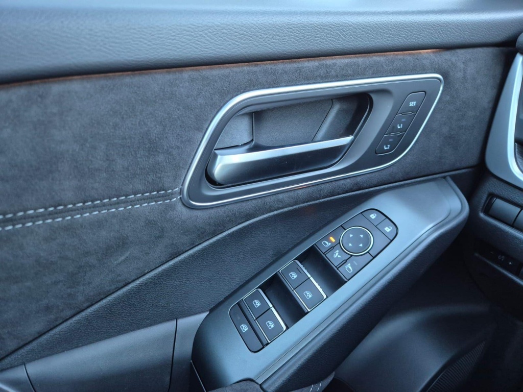 NISSAN Qashqai 1.3 Gasoline 158hp - ref: 7-60027 - Photo 17