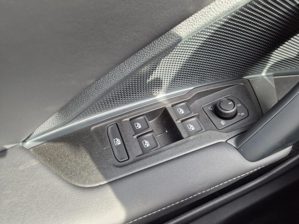 VOLKSWAGEN Tiguan 1.5 Hybrid 204hp - ref: 7-60028 - Photo 14