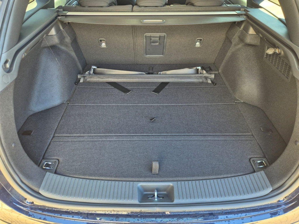 HYUNDAI i30 1.6 Gasoline 150hp - ref: 7-60190 - Photo 9