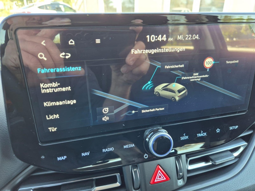 HYUNDAI i30 1.6 Gasoline 150hp - ref: 7-60193 - Photo 20