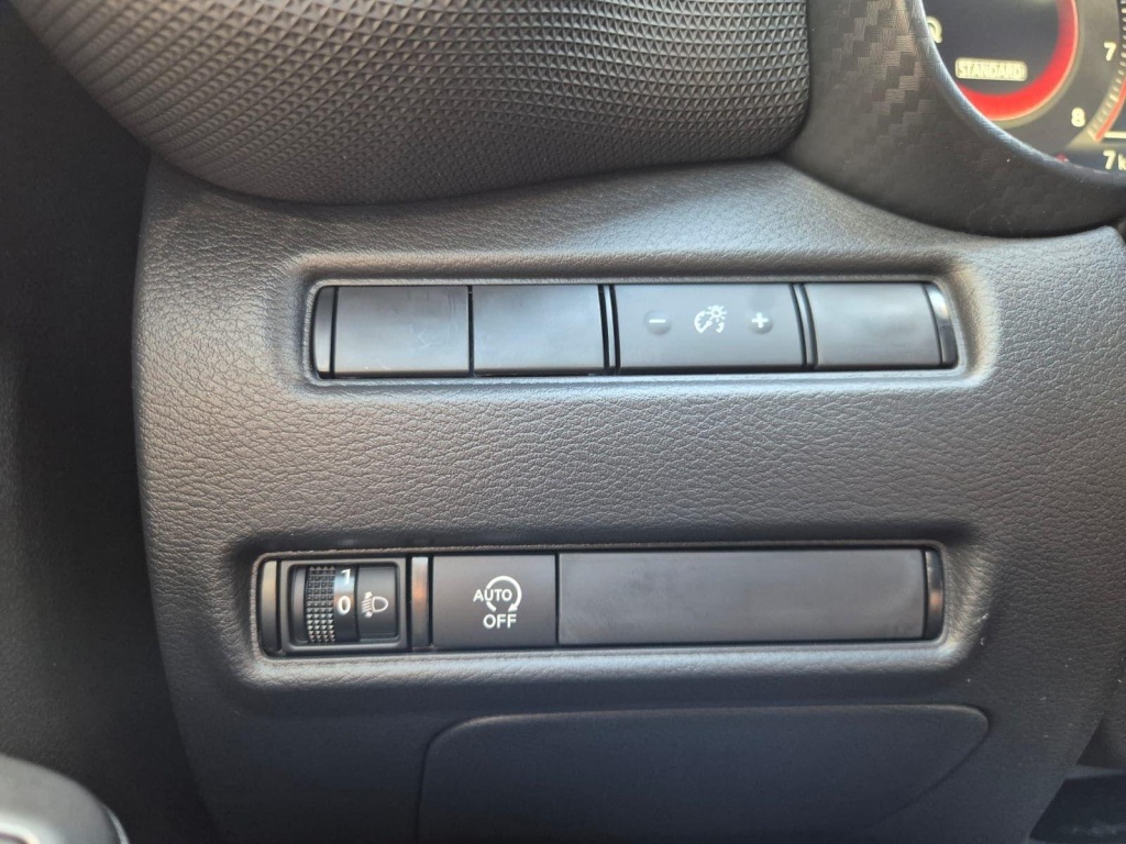 NISSAN Juke 1.0 Gasoline 114hp - ref: 7-60207 - Photo 14