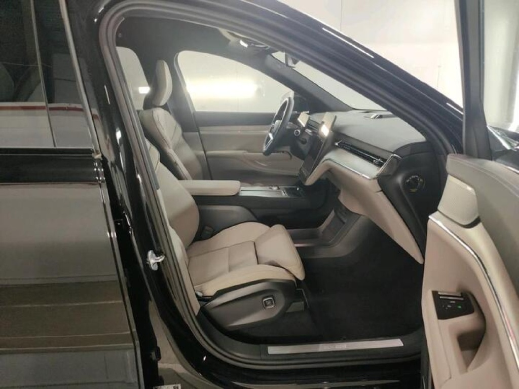 VOLVO EX90 EX 90 Twin Motor AWD Ultra 7-Sitzer 111kWh Elektro 408hp AWD - ref: 7-60244 - Photo 11