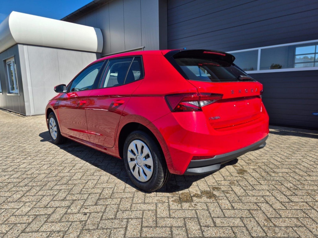 SKODA Fabia 1.0 Gasoline 95hp - ref: 7-60320 - Photo 3