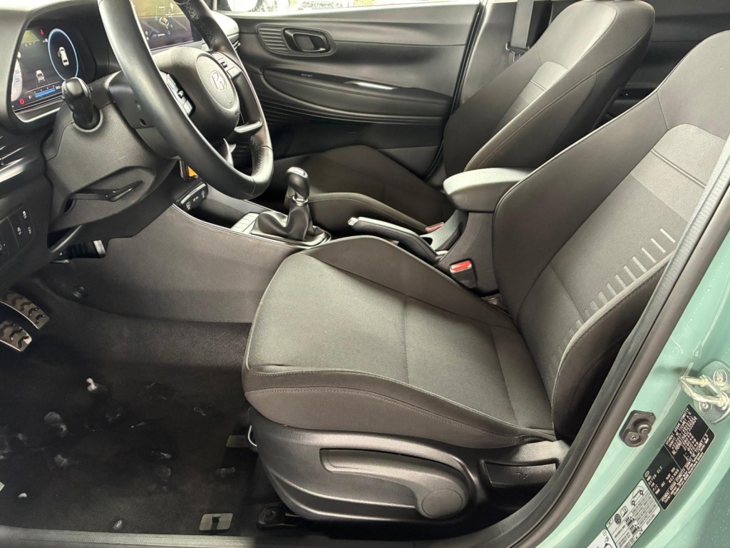 HYUNDAI Bayon Comfort 1.2 GDI 79 PS 5MT - ref: 7-60355 - Photo 5