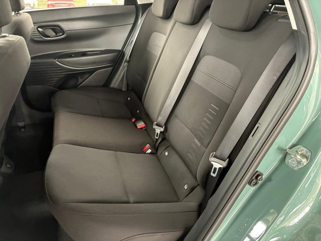 HYUNDAI Bayon Comfort 1.2 GDI 79 PS 5MT - ref: 7-60355 - Photo 6