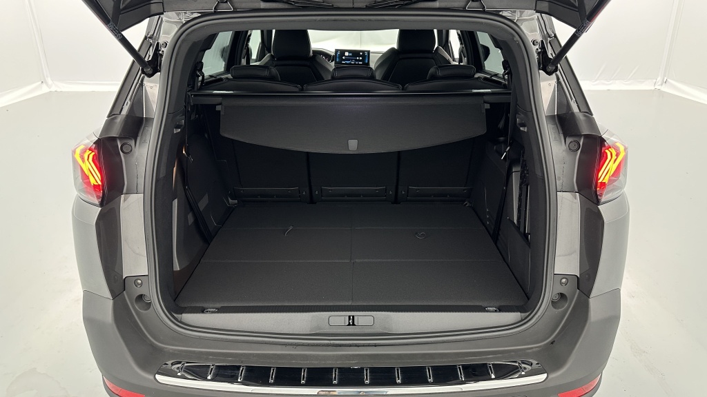 PEUGEOT 5008 II 1.5 BlueHDi 130ch Allure Pack EAT8 - ref: 8-GLI00000612 - Photo 10