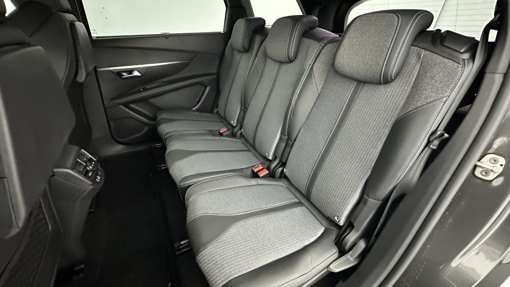 PEUGEOT 5008 II 1.5 BlueHDi 130ch Allure Pack EAT8 - ref: 8-GLI00000612 - Photo 9