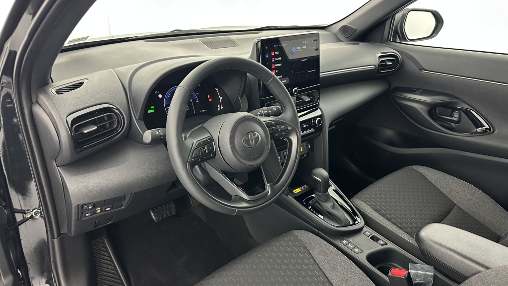 TOYOTA Yaris Cross 1.5 Hybride 130h Design e-CVT - ref: 8-GLI00001432 - Photo 6