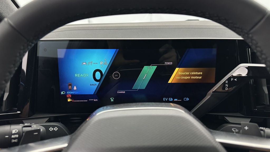 RENAULT Espace VI E-Tech full hybrid 200ch Techno - ref: 8-GLI00001583 - Photo 15