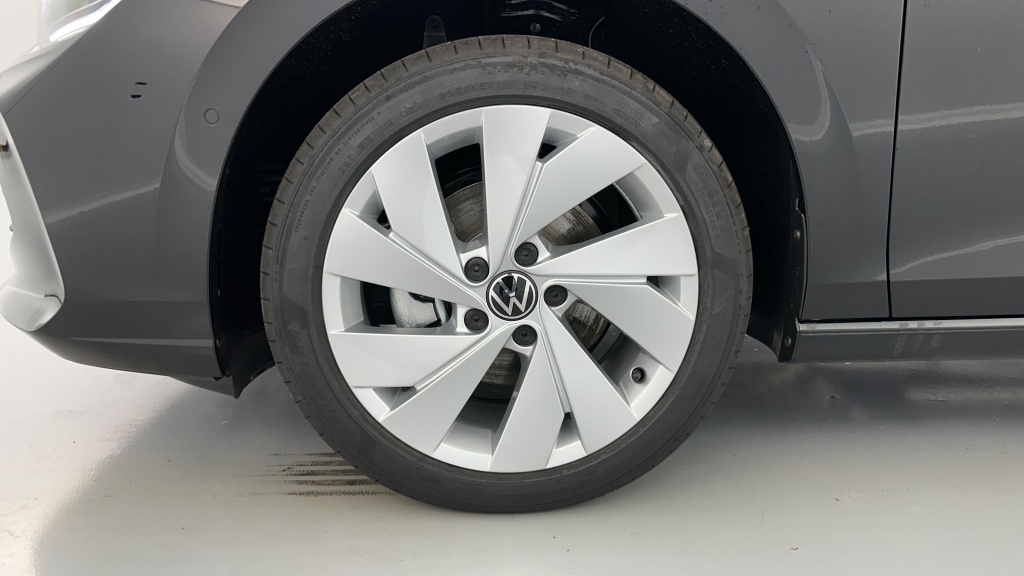 VOLKSWAGEN Golf 1.5 eTSI EVO2 115ch Edition DSG7 - ref: 8-GLI00001761 - Photo 12