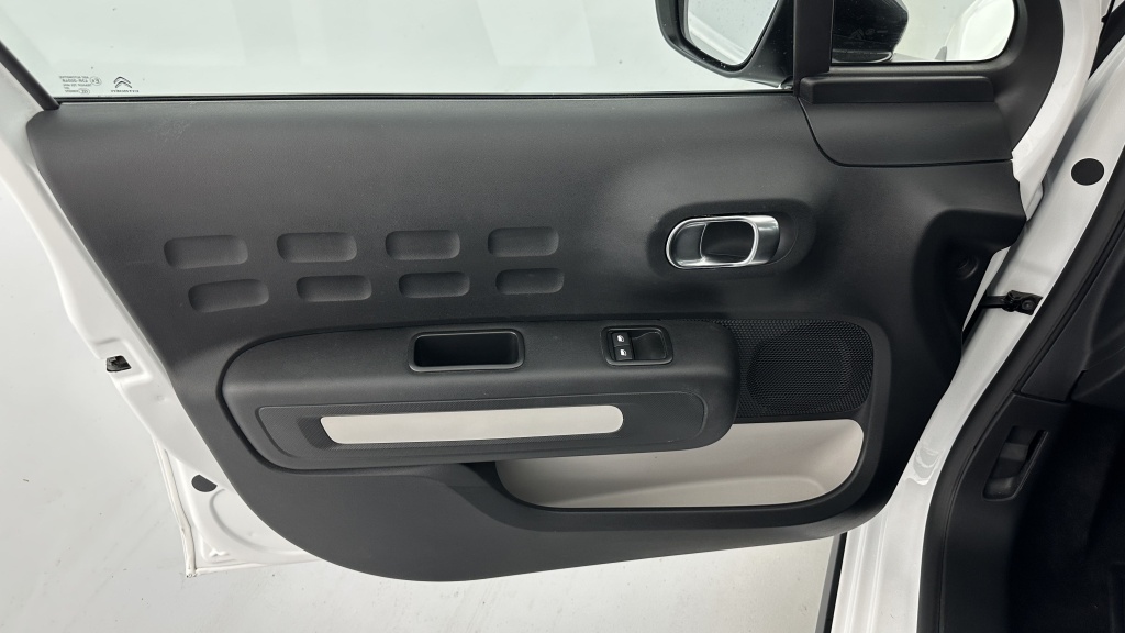 CITROEN C3 1.2 PureTech 83ch Plus - ref: 8-GLI00001784 - Photo 12