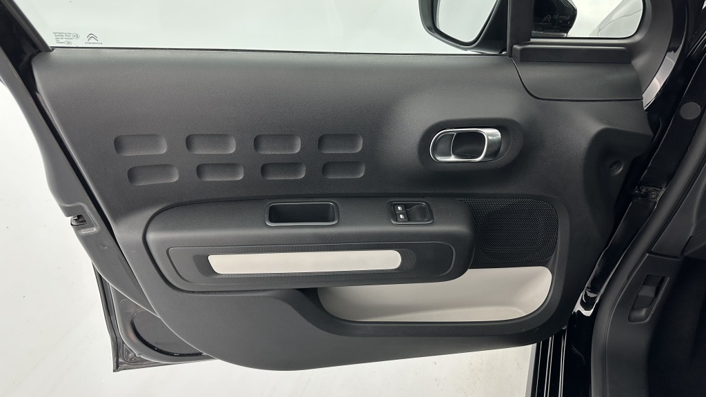 CITROEN C3 1.2 PureTech 83ch Plus - ref: 8-GLI00001792 - Photo 12