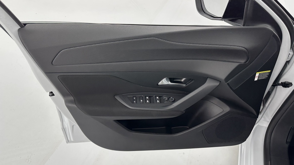 PEUGEOT 308 SW III 1.2 Hybrid 145 e-DCS6 Style - ref: 8-GLI00002183 - Photo 13