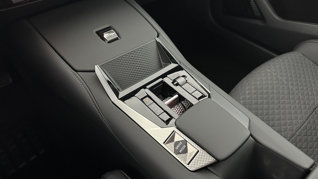 DS DS4 1.5 BlueHDi 130 EAT8 Pallas - ref: 8-GLI00002408 - Photo 20