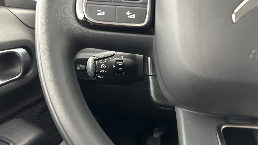 CITROEN C3 1.2 PureTech 83ch Feel Pack - ref: 8-GLI00002494 - Photo 18