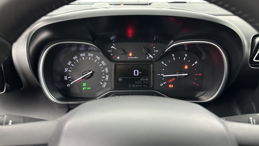 CITROEN C3 Aircross 1.2 PureTech 110ch Max - ref: 8-GLI00002576 - Photo 14