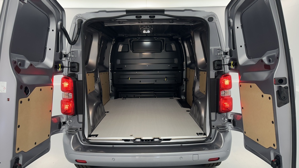 FIAT Scudo III M 2.0 BlueHDi 180ch EAT8 Pack Livraison - ref: 8-GLI00002618 - Photo 9