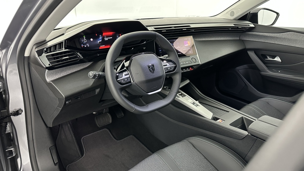 PEUGEOT 308 SW 1.5 BlueHDi 130ch Allure EAT8 - ref: 8-GLI00002658 - Photo 6