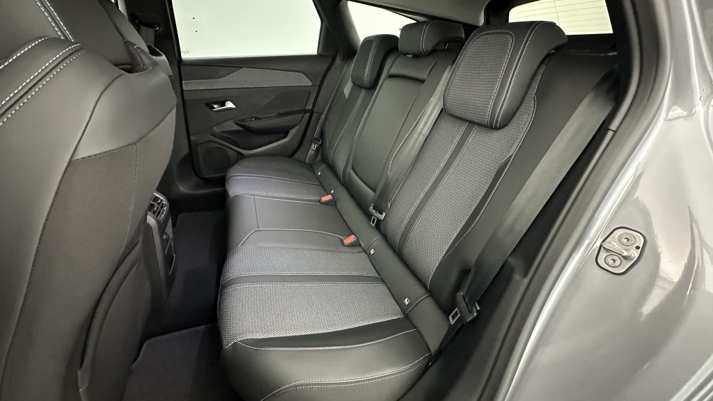 PEUGEOT 308 SW 1.5 BlueHDi 130ch Allure EAT8 - ref: 8-GLI00002659 - Photo 9