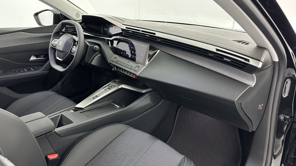 PEUGEOT 308 SW 1.5 BlueHDi 130ch Allure EAT8 - ref: 8-GLI00002664 - Photo 8