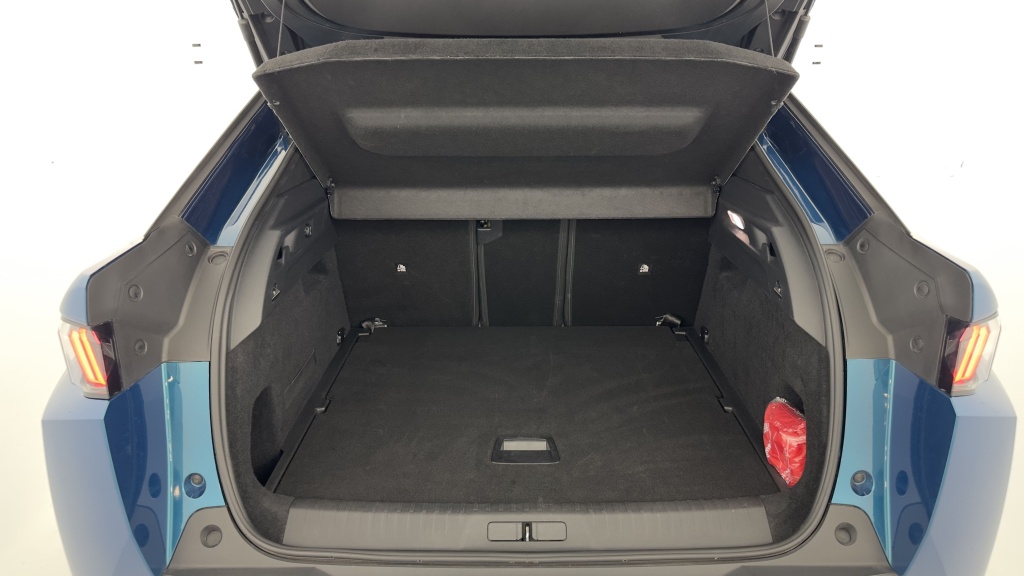 PEUGEOT 3008 1.2 Hybrid 136ch Allure e-DCS6 - ref: 8-GLI00002827 - Photo 10