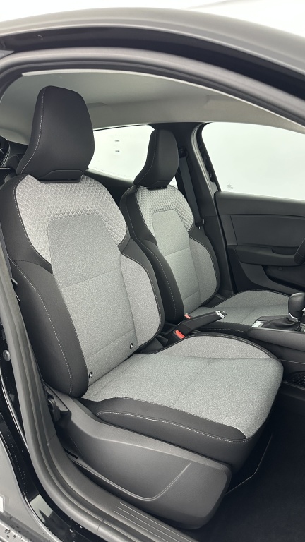 RENAULT Clio V(2) E-Tech full hybrid 145ch Evolution - ref: 8-GLI00002852 - Photo 18