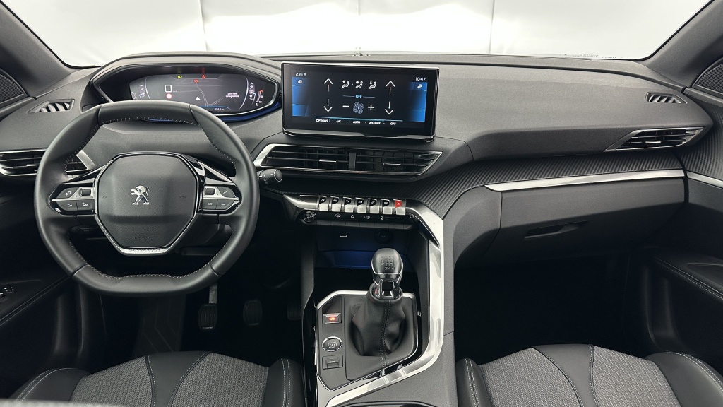 PEUGEOT 3008 1.2 PureTech 130ch Allure Pack - ref: 8-GLI00002874 - Photo 7